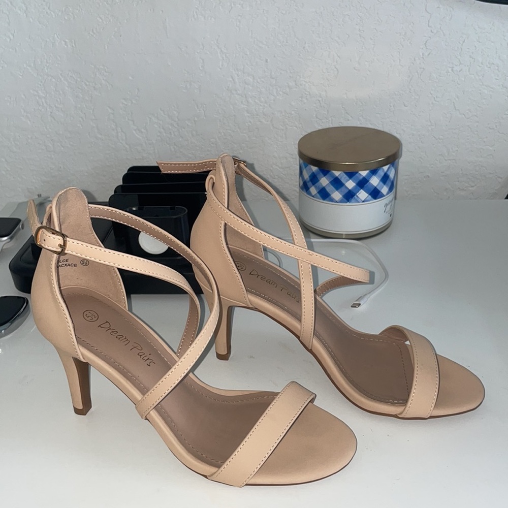 Heels - Picture 2 of 3